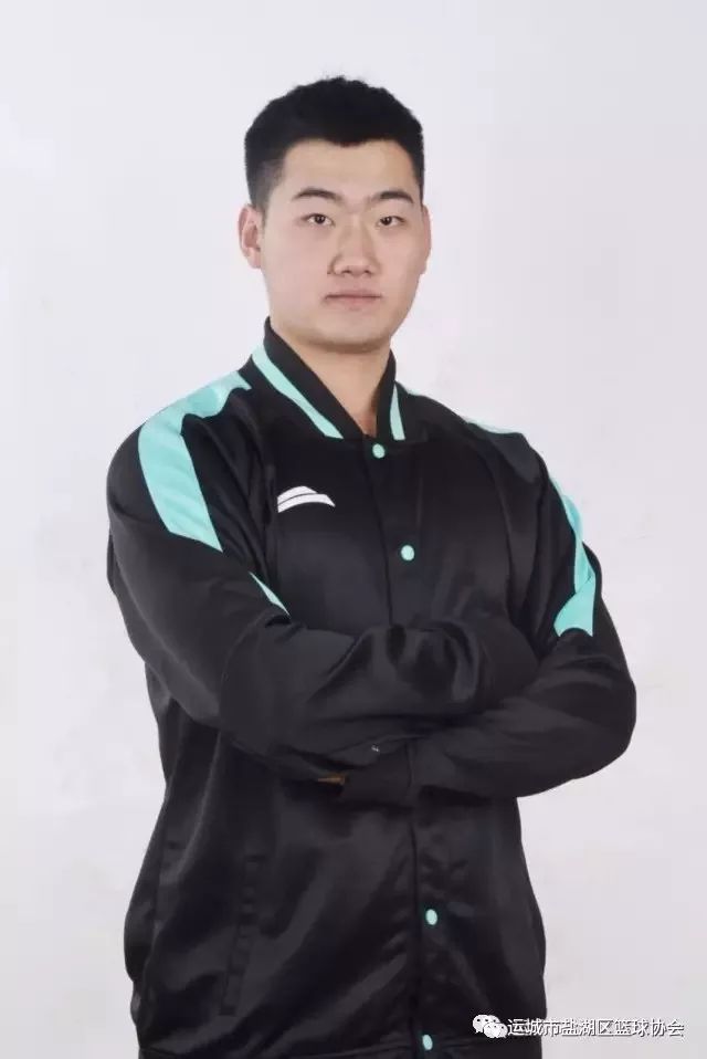 刻苦训练篮球时如何避免受伤的建议_2